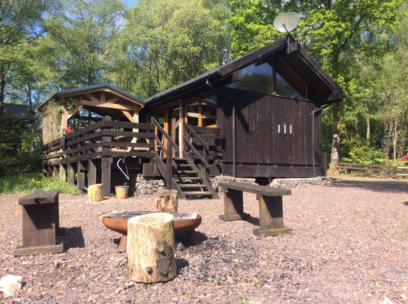 Loch Aweside Forest Lodge Dalavich